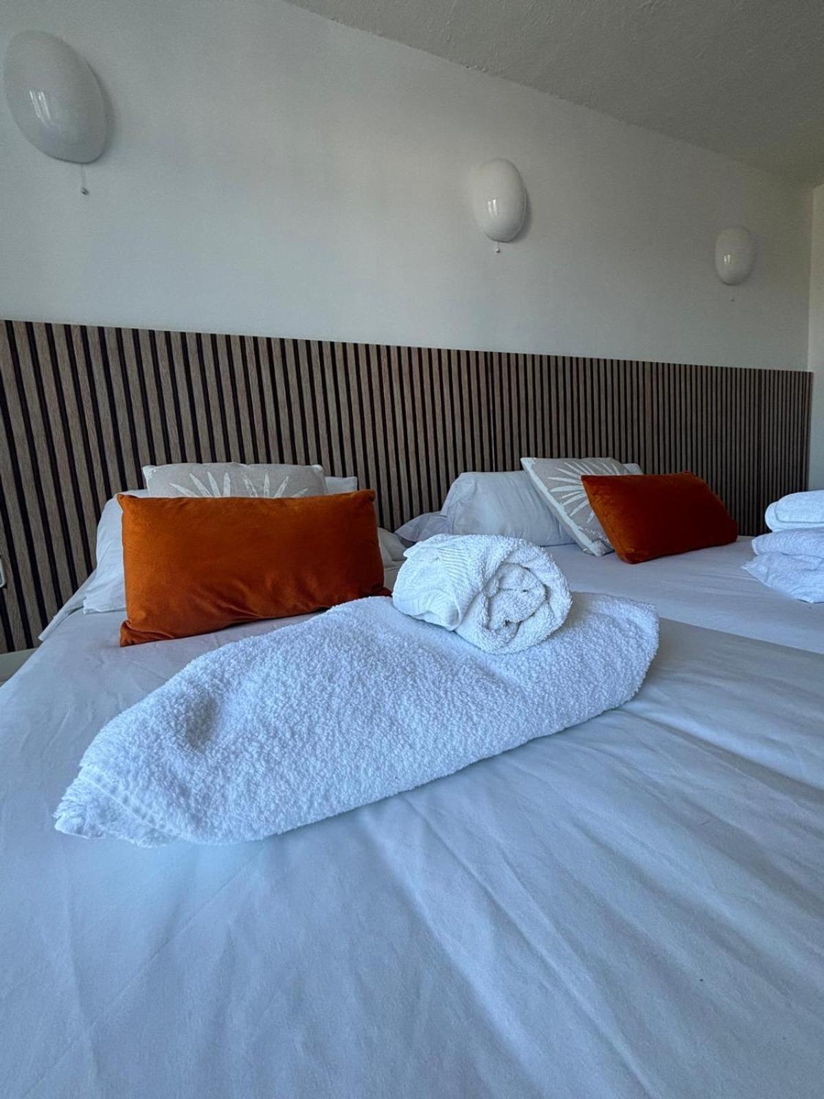 Es Grop Apartamentos ปอร์ตีนัตซ์ ภายนอก รูปภาพ